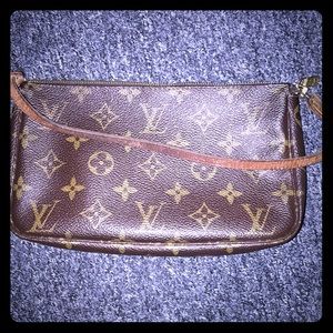 SOLD BUT CAN GET MORE! Louis Vuitton Pochette
